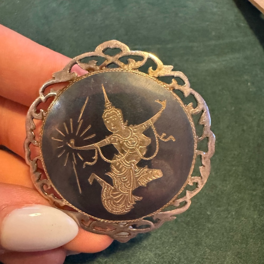 Vintage Sterling Silver & Black Enamel Siam Dancer Brooch 13.1g - Picture 2 of 9